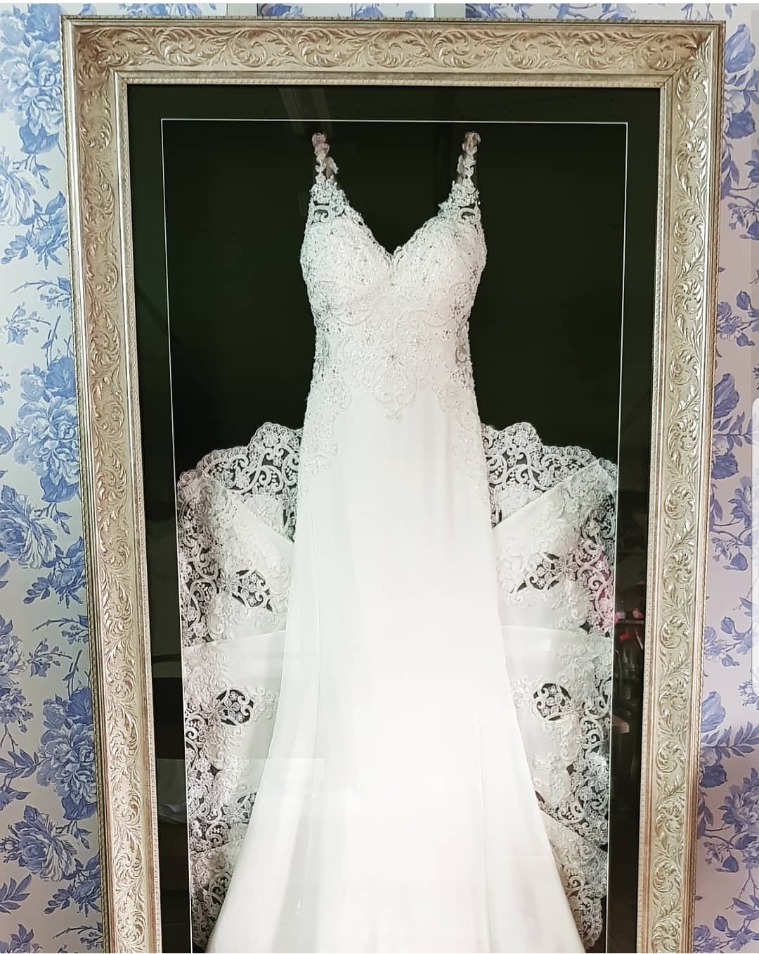 WEDDING DRESS CLEANING AND PRESERVATION | LOUISVILLE, KY |REBECCA'S